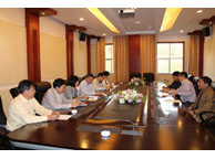 ����ί�T��